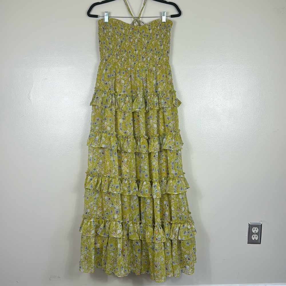 Beautiful tiered halter dress